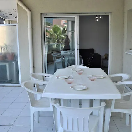 Appartement Ca790-202 2 Pièces- 4 Personnes Sur *