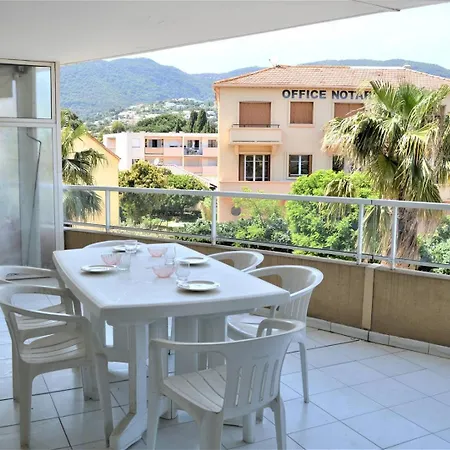 Ca790-202 2 Pièces- 4 Personnes Sur Appartement Cavalaire-sur-Mer